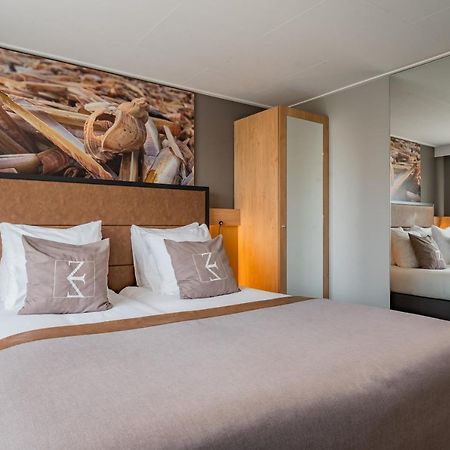 Hotel Zeezicht 블리란트 외부 사진