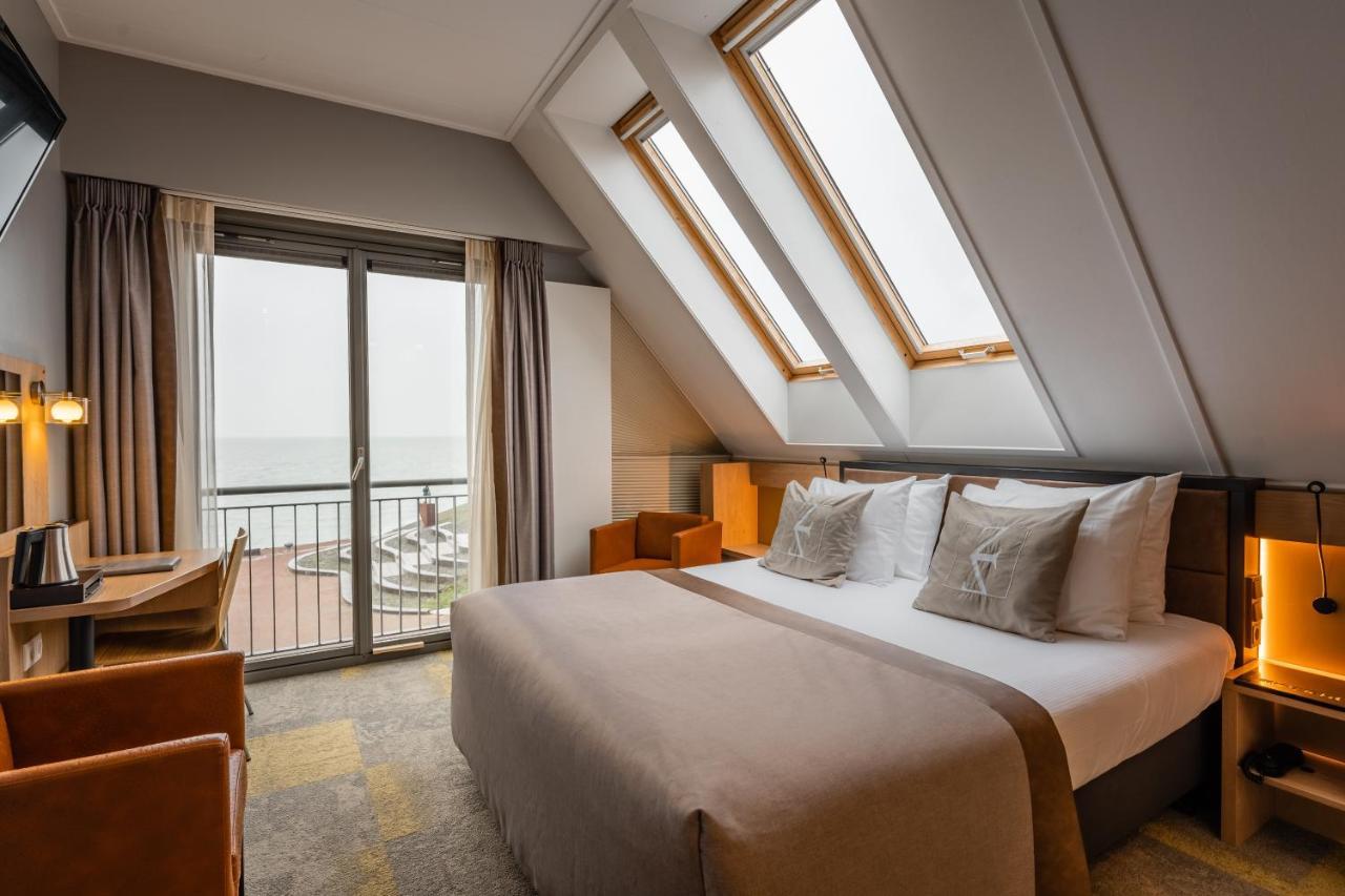 Hotel Zeezicht 블리란트 외부 사진