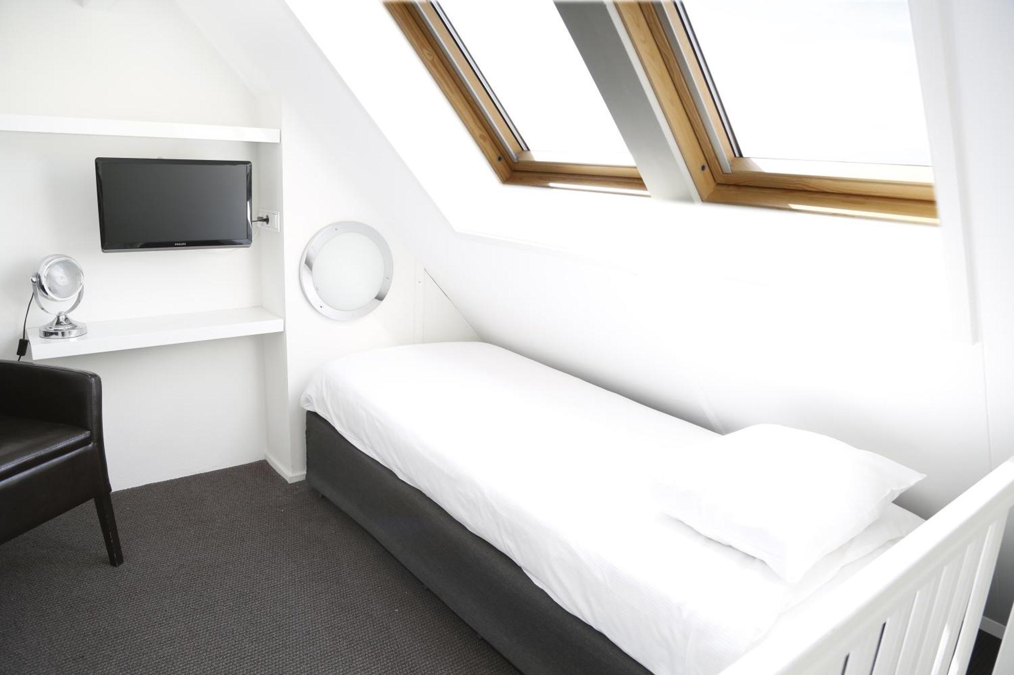 Hotel Zeezicht 블리란트 객실 사진